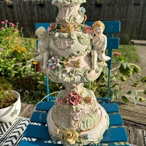 Exquisite Capodimonte Antique Italian Porcelain Cherub Angel Floral Table Lamp